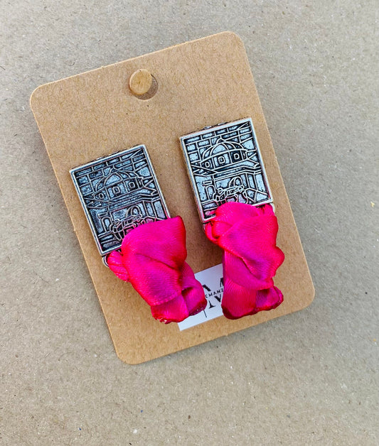 LM02 Earrings